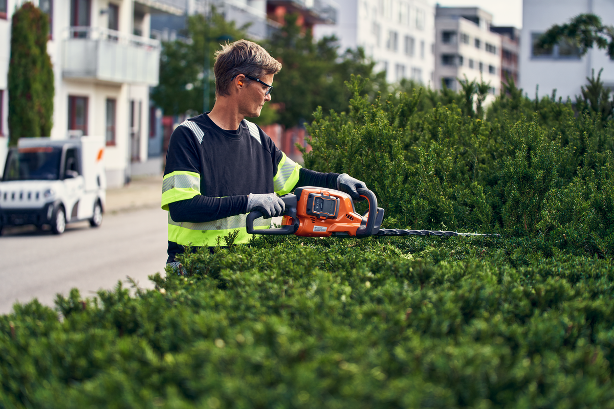 Husqvarna 522iHDR60 without battery and charger