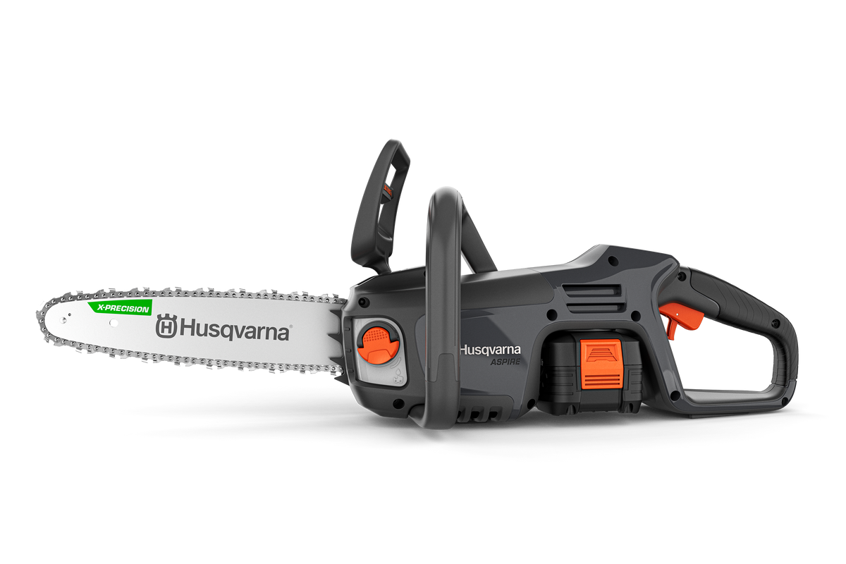 Husqvarna Aspire™ Chainsaw 18V With 4.0Ah Battery and 2.5Ah Charger