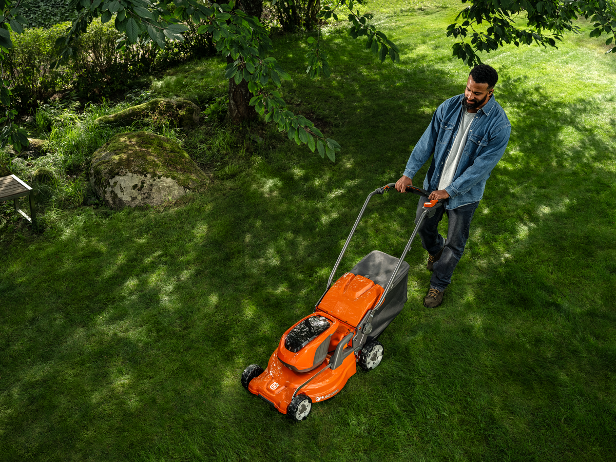 Husqvarna LC 347iVX