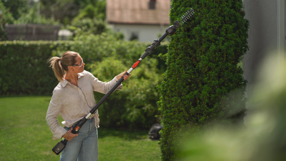 Husqvarna Aspire™ Shrub Shear 18V + Pole without battery and charger