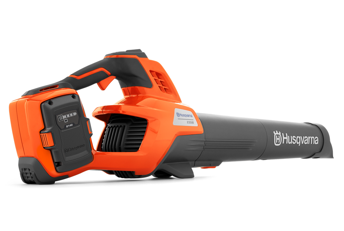 Husqvarna 230iB without battery and charger