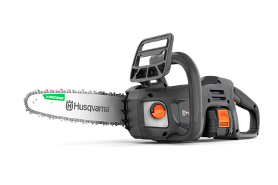 Husqvarna Aspire™ Chainsaw 18V With 4.0Ah Battery and 2.5Ah Charger